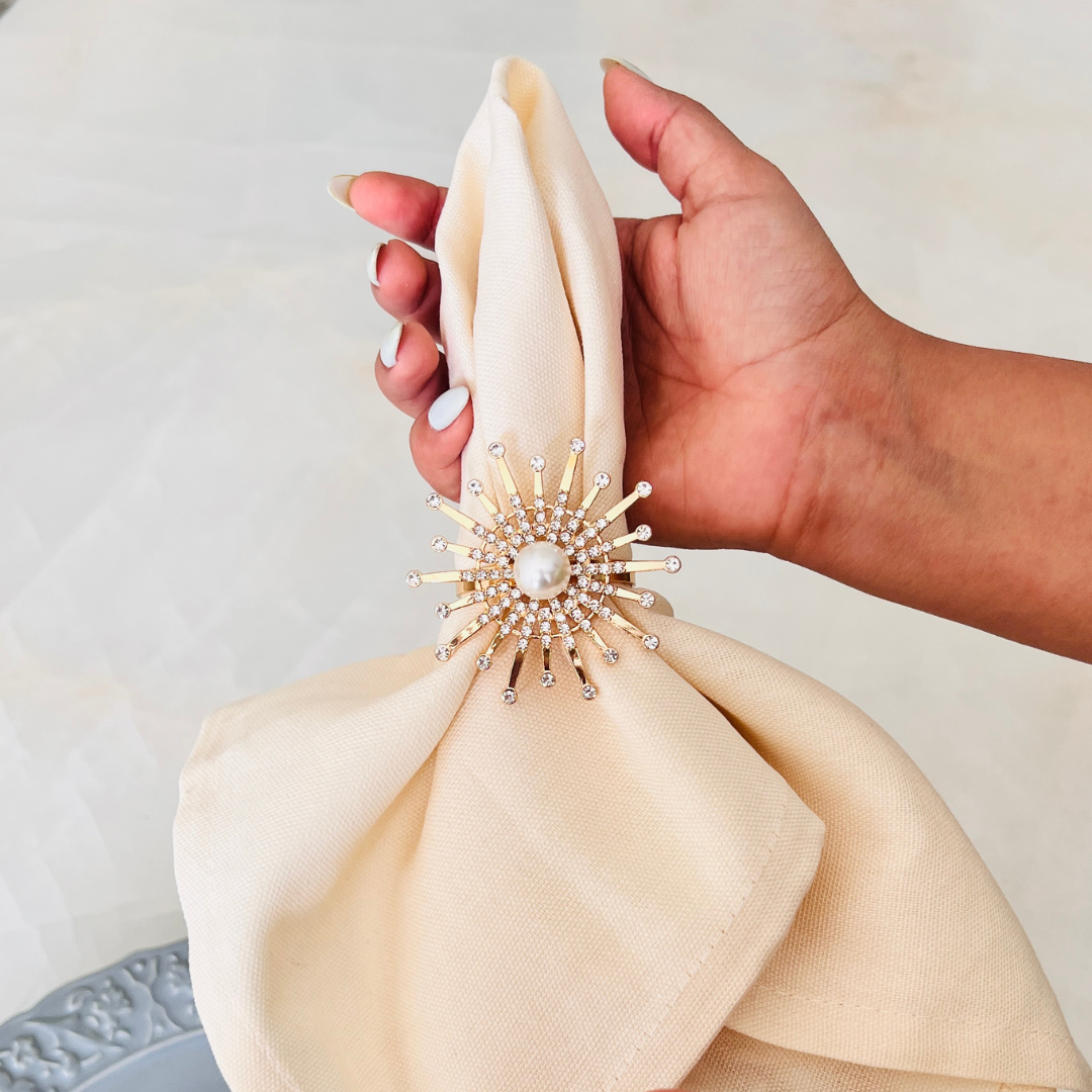 Luxury Sun-Shaped Gold Napkin Rings – Ultra-Luxurious Design with Stonework (Set of 4/6/8)