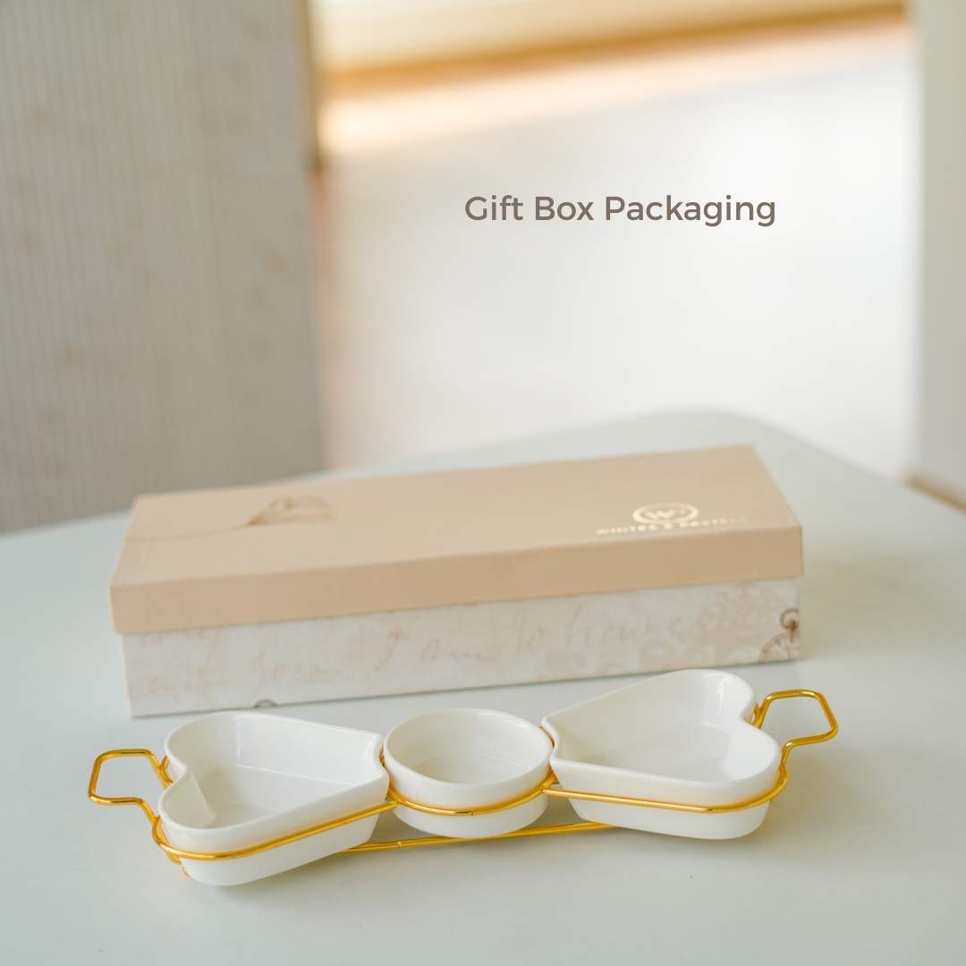 Gold Snack Tray with Heart Bowls – Gift Set