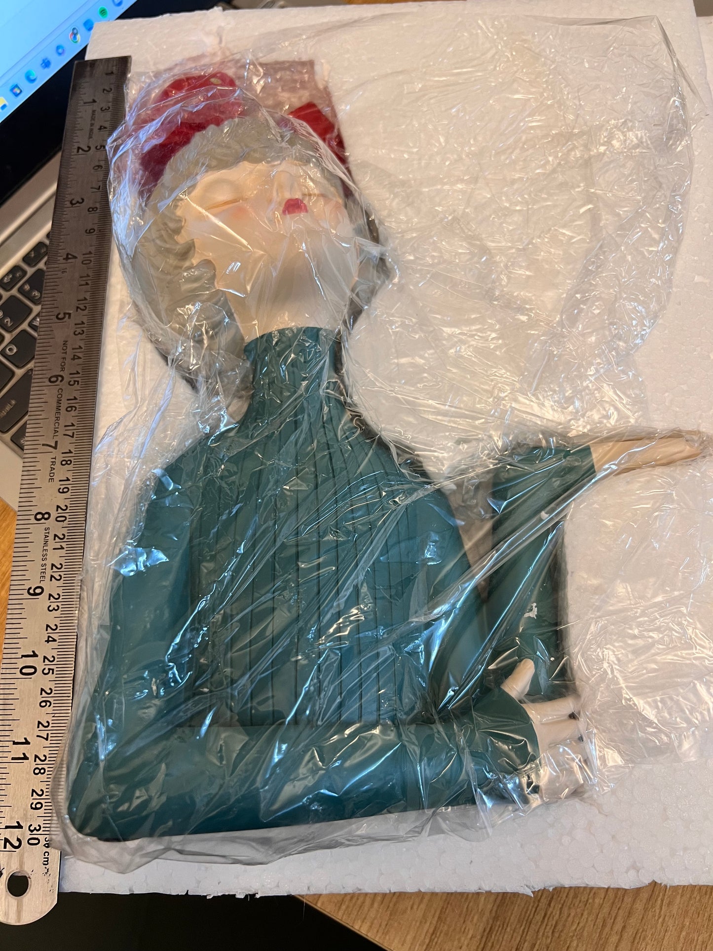 Girl Sculpture Tray - Red