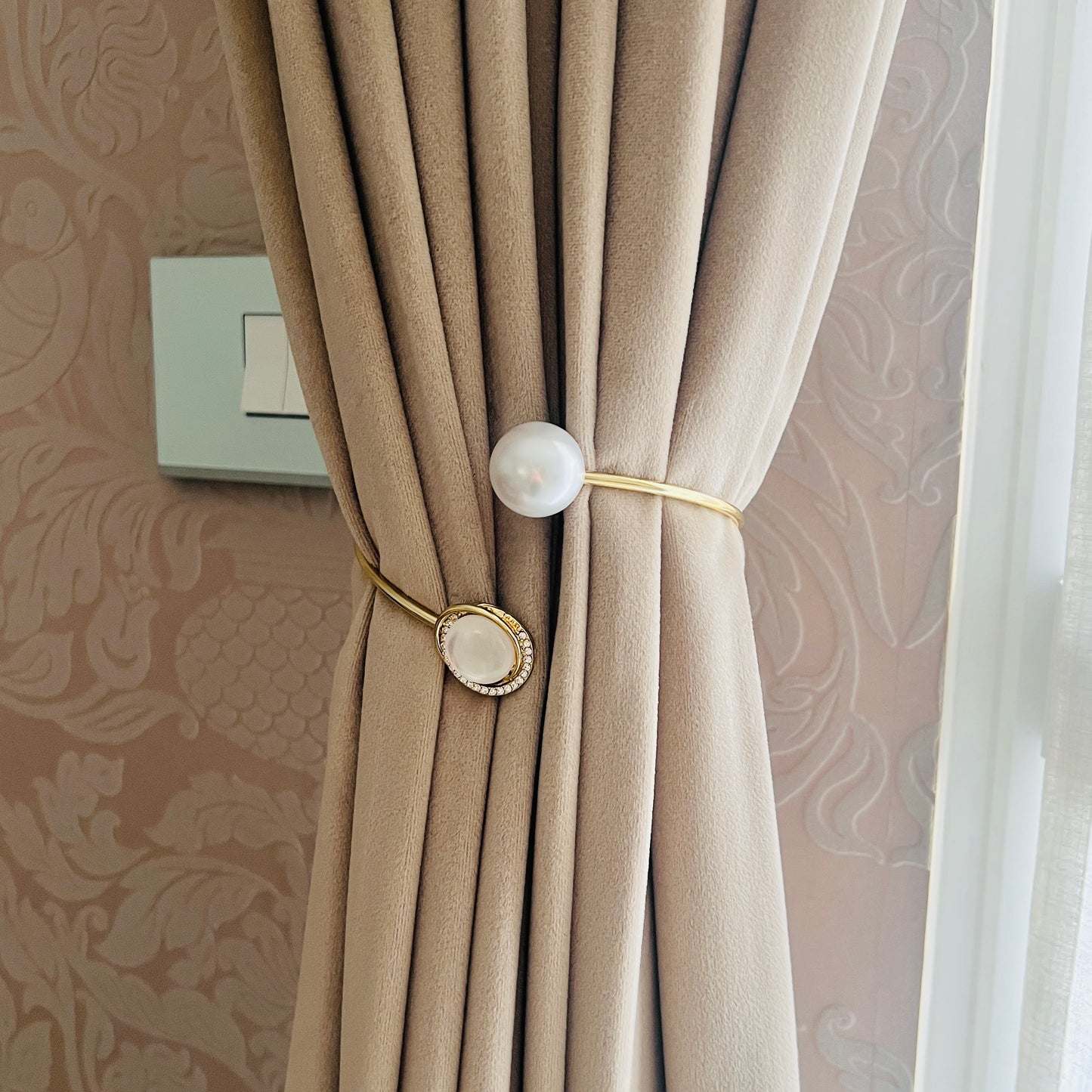 Luxury Gold Curtain Tieback with Pearl & Stone - Expandable Metal