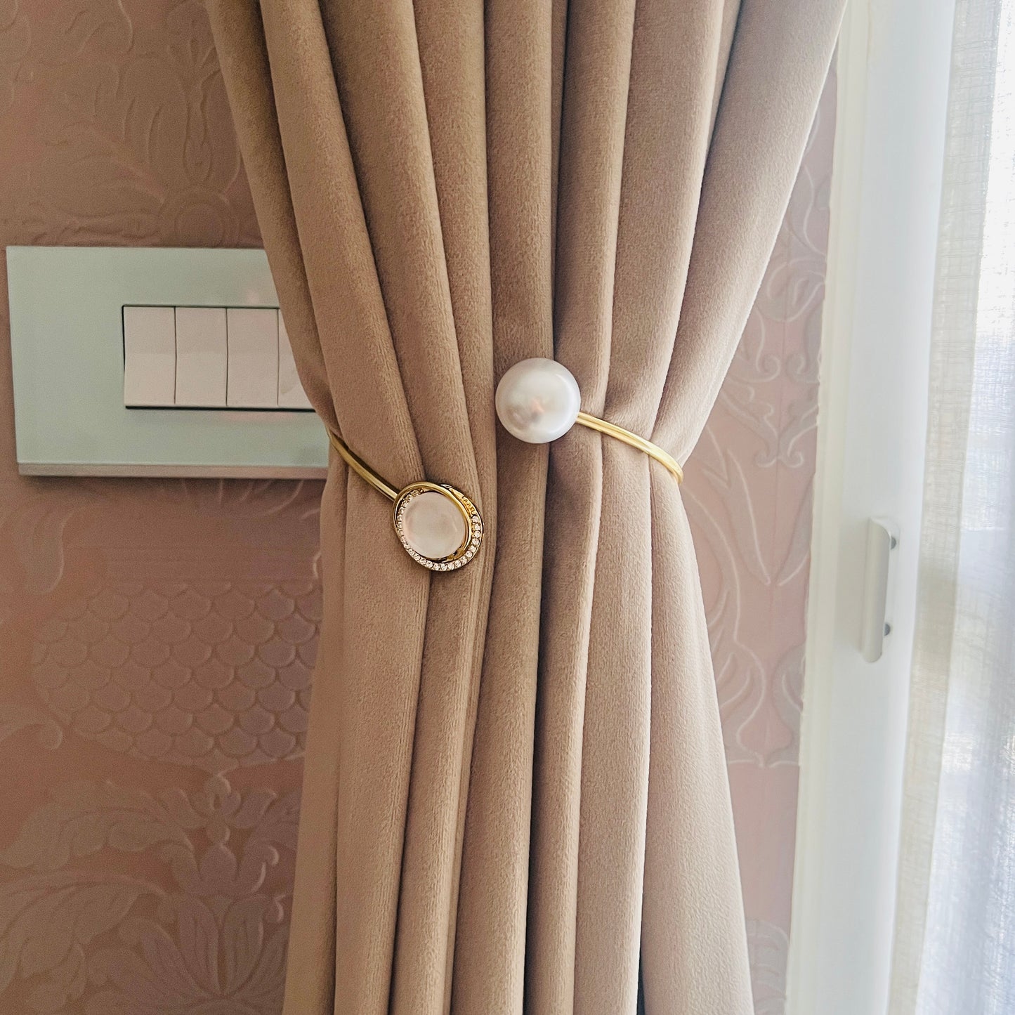 Luxury Gold Curtain Tieback with Pearl & Stone - Expandable Metal