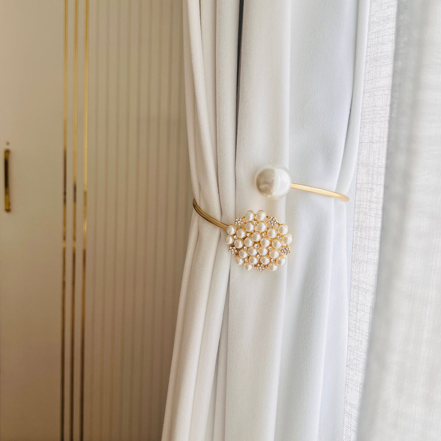 Luxury Gold Curtain Tieback Ring – Pearl & Stone Embellishments - 1 Piece