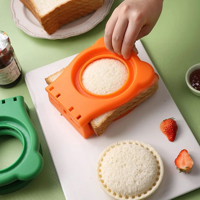 Sandwich Cutter & Sealer - Kitchen Tool for Beautiful Sandwiches