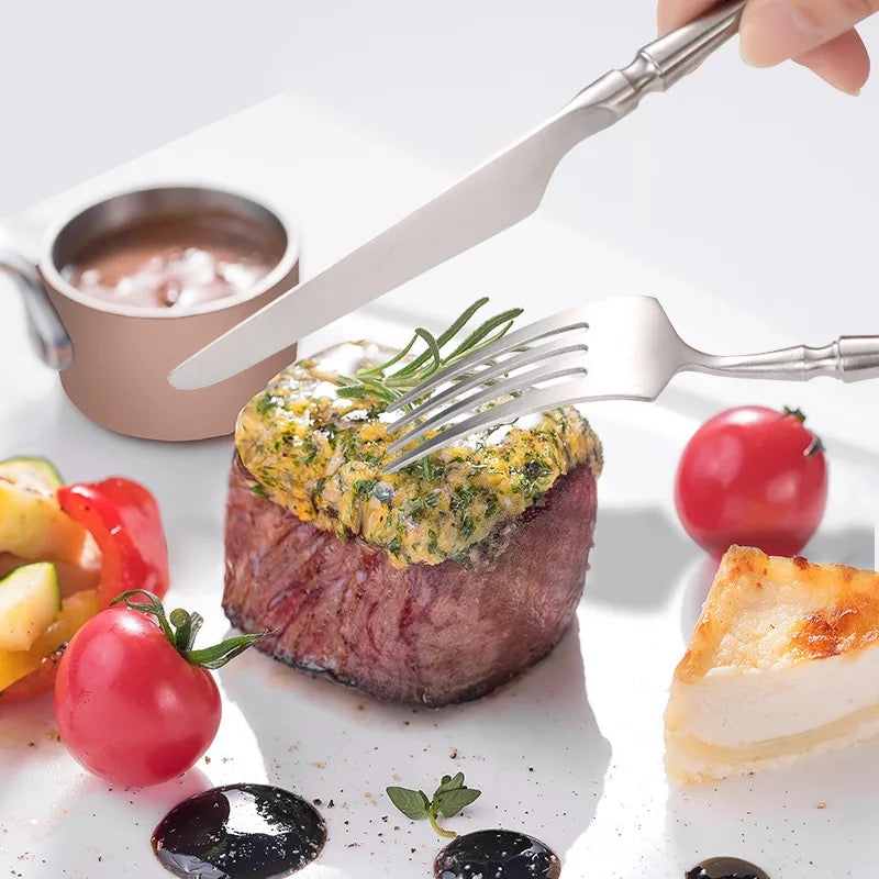 24-piece Luxury Fine-Dine Stainless Steel Cutlery - Gold or Silver option