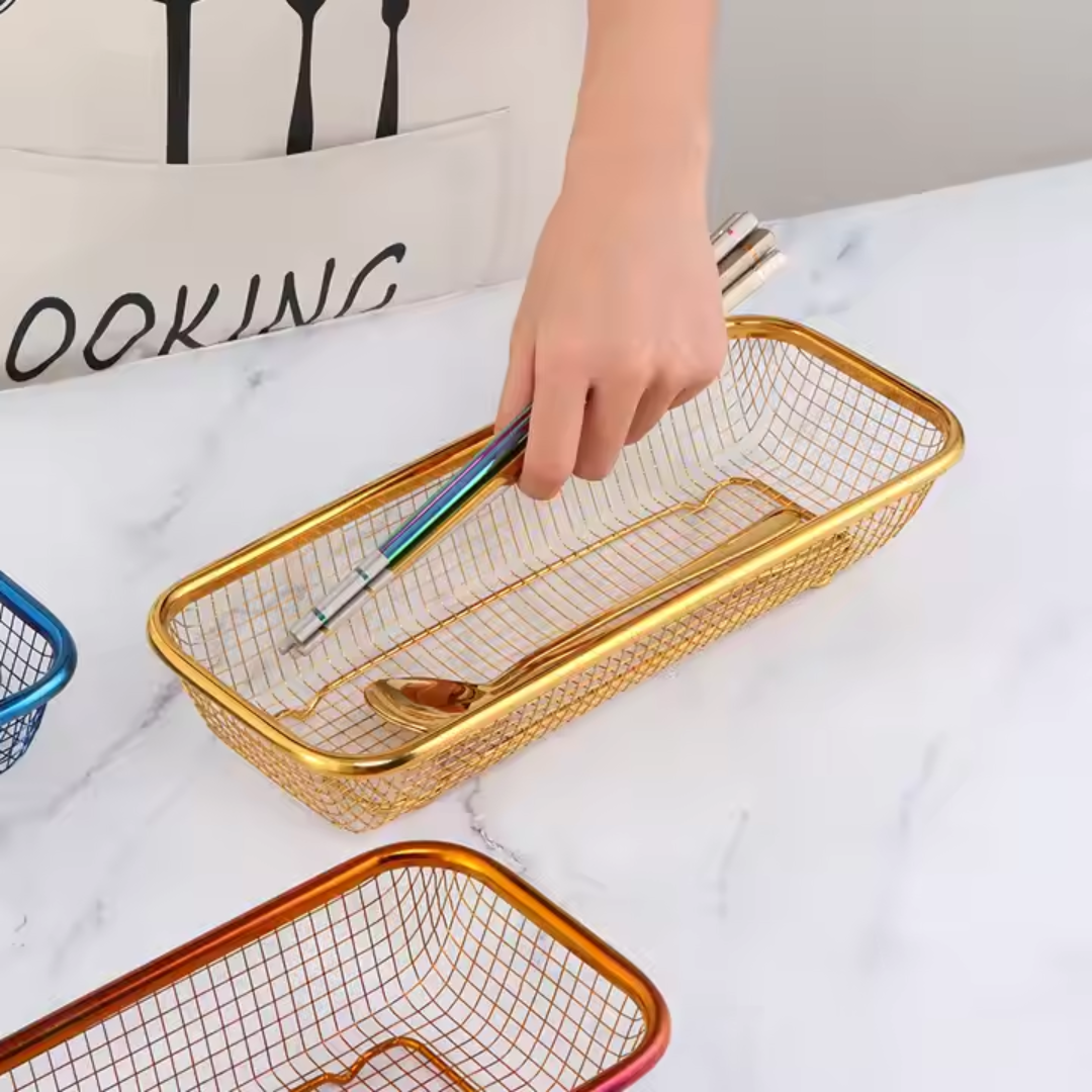 Luxury stainless steel cutlery holder with PVD finish