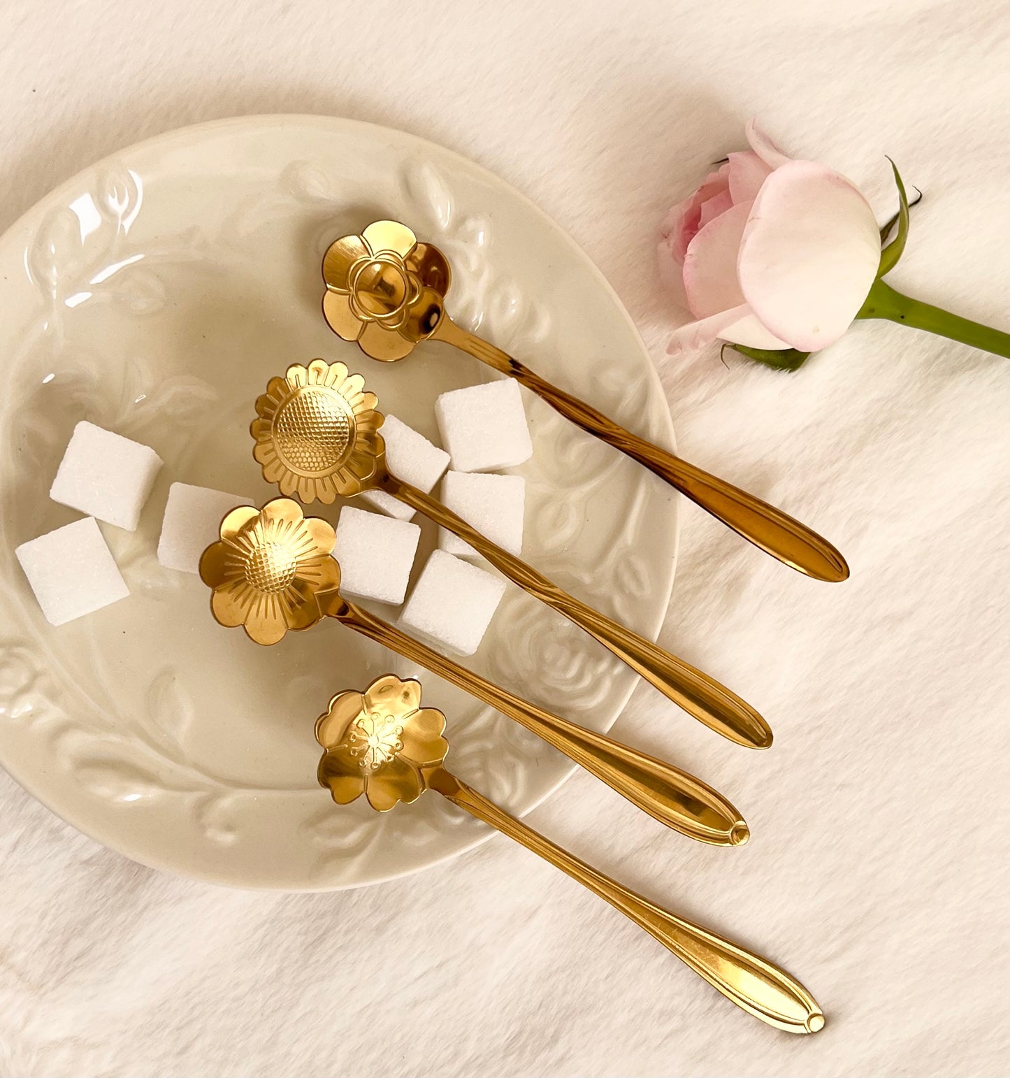 Dessert spoons - Gold Tea Spoons 4 pcs - Flower shape