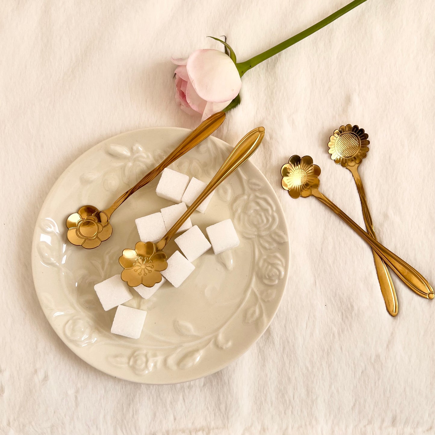 Dessert spoons - Gold Tea Spoons 4 pcs - Flower shape