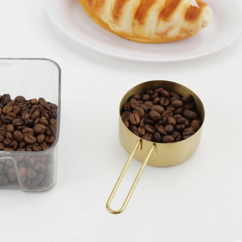 Gold Kitchen Accessories - Set of 4 Measuring Cups