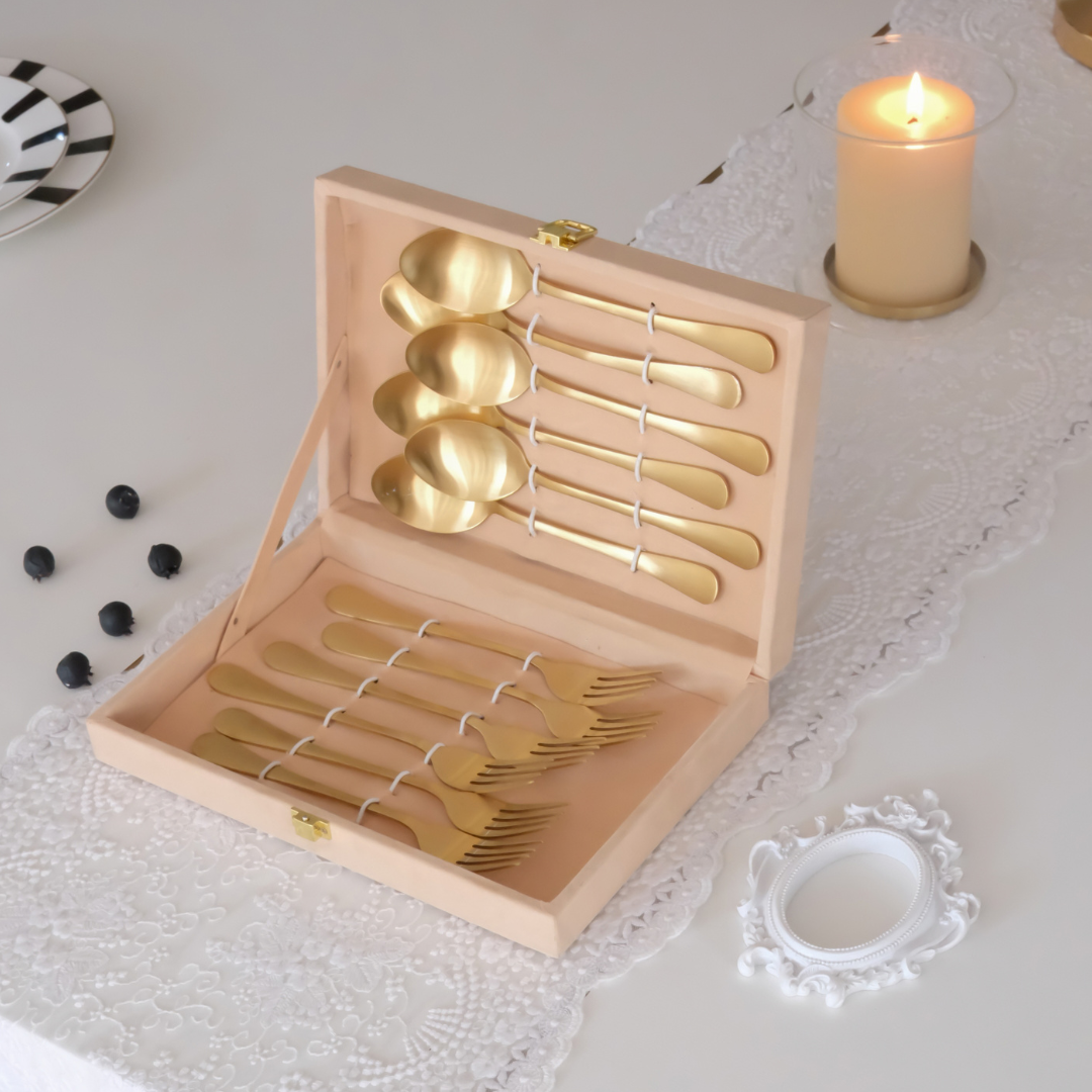 Complete Spoon and Fork set placed in beige giftbox