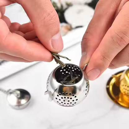 Tea Strainer - Teapot Shaped Tea Infuser for Loose Leaf Tea - Gold & Silver