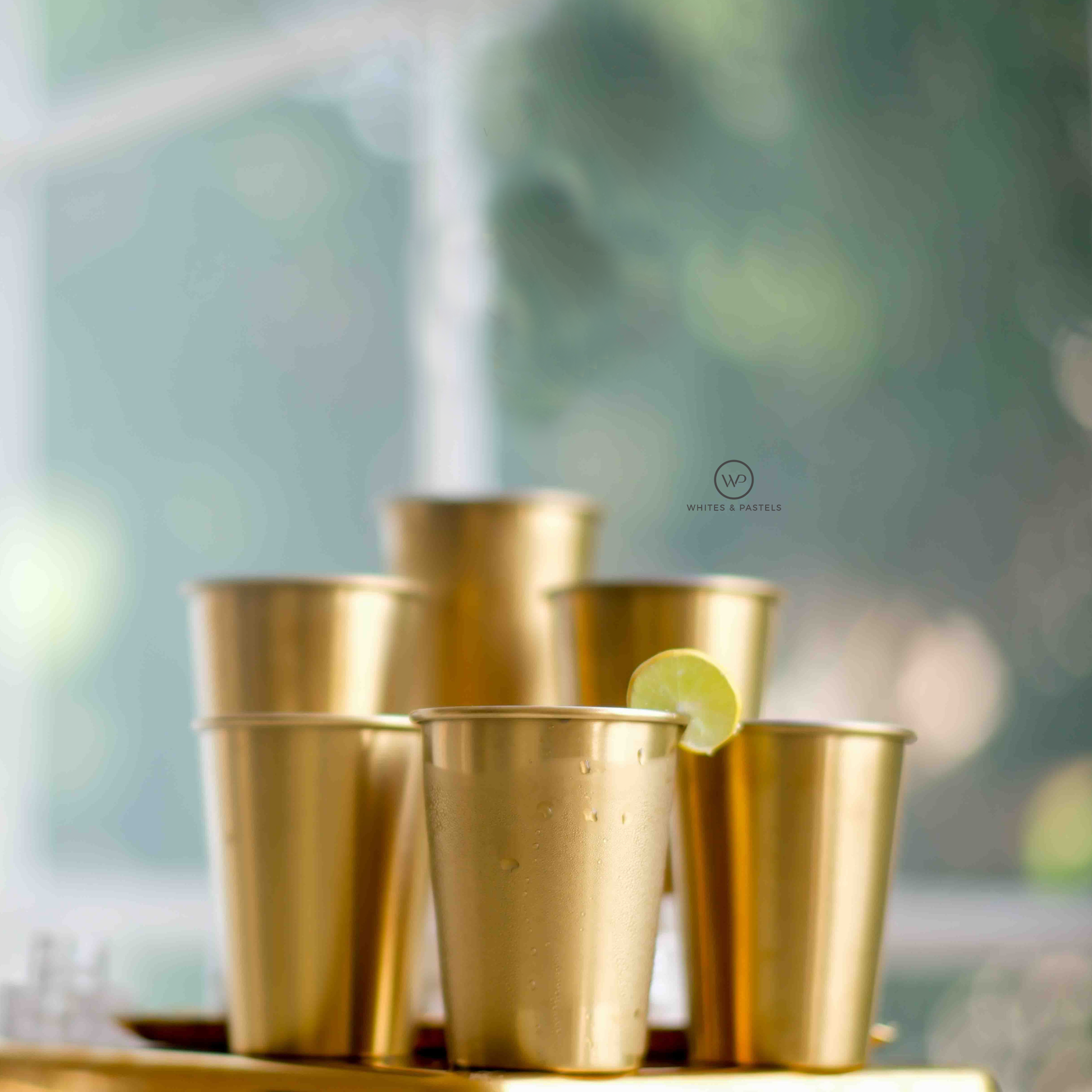 Luxury golden tableware glasses for modern homes