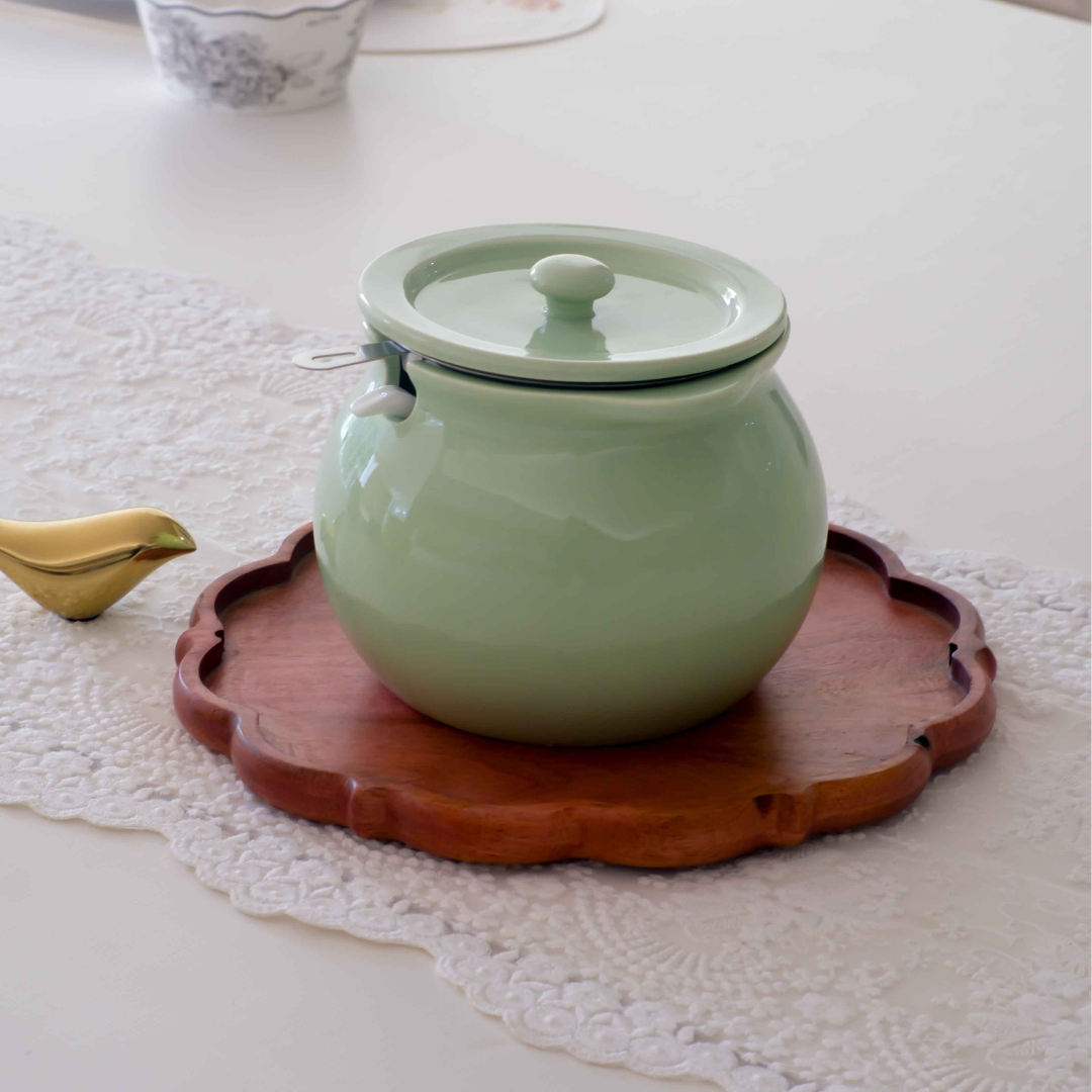 Decorative ceramic ghee/soup jars for serving ghee and soup