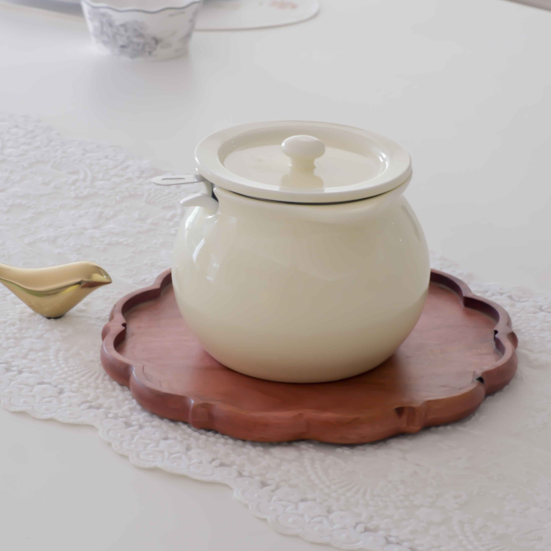 Elegant ceramic storage jar perfect for Dal, Soups, Gravy and dry snacks.