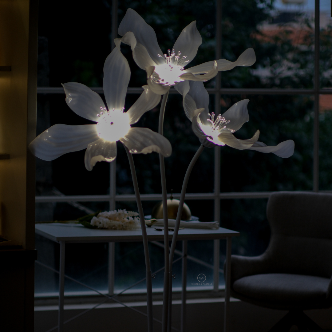 LED flower floor lamp with three colour lighting modes.