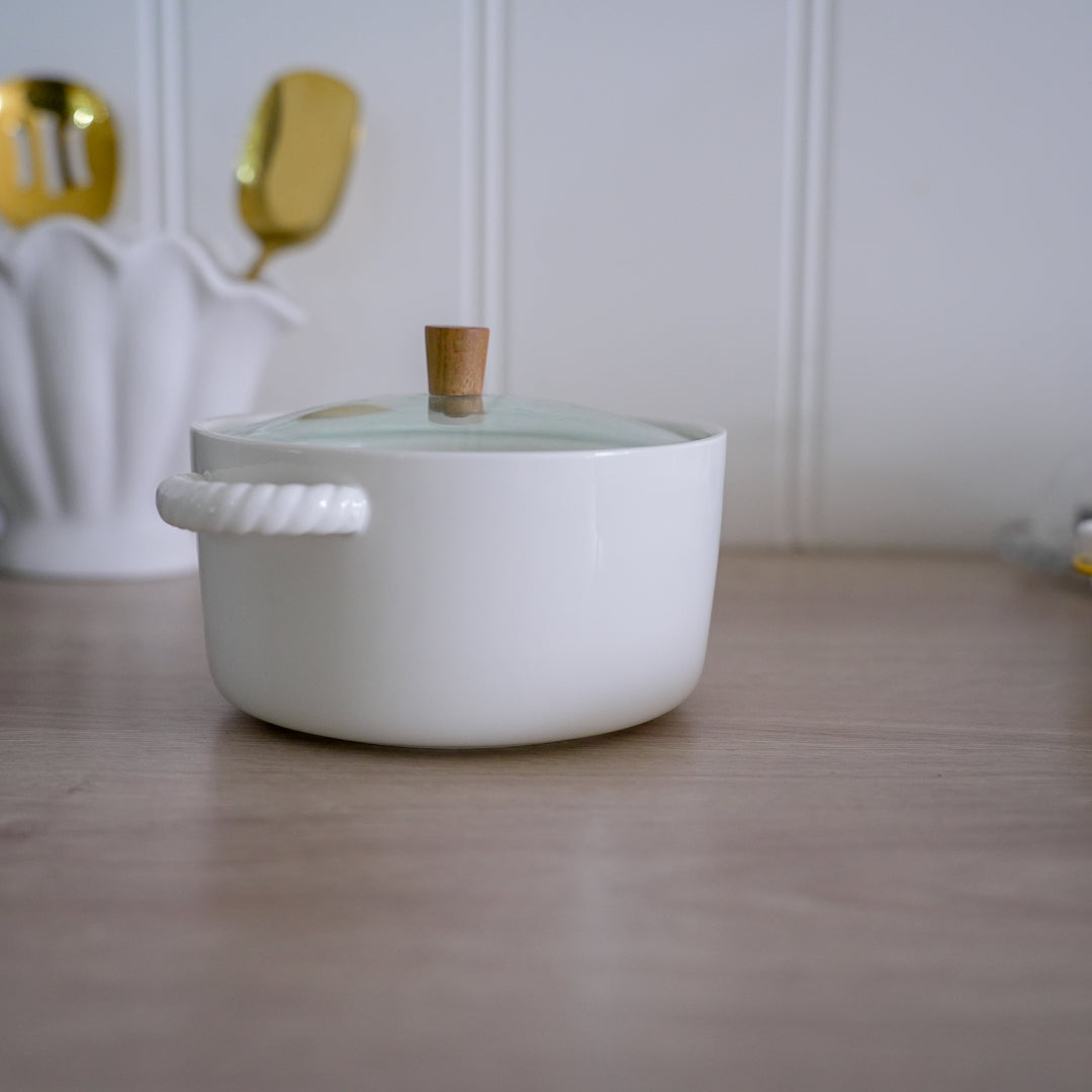 White Ceramic Serving Bowl with Glass Lid & Optional Stainless Steel Spoon – 1500 ml