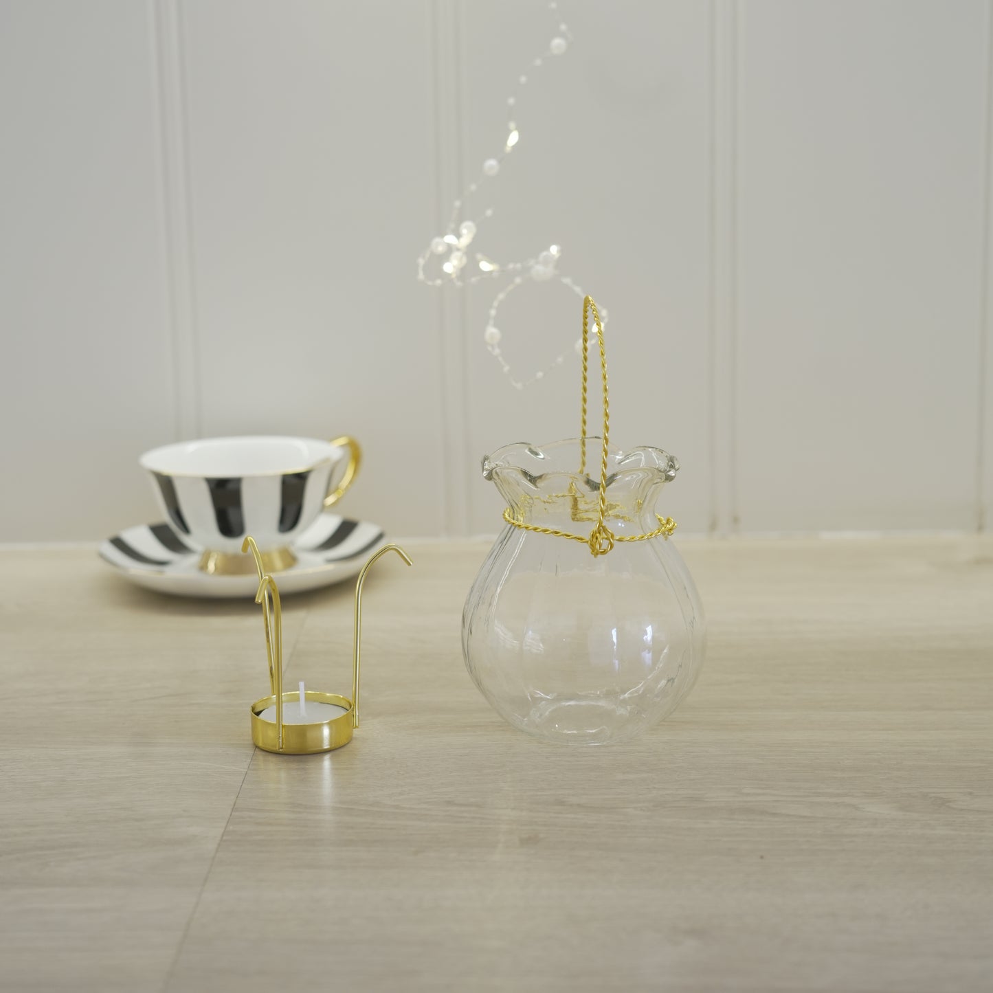 Hanging Tealight Candle Holder Lantern with Glass Vase