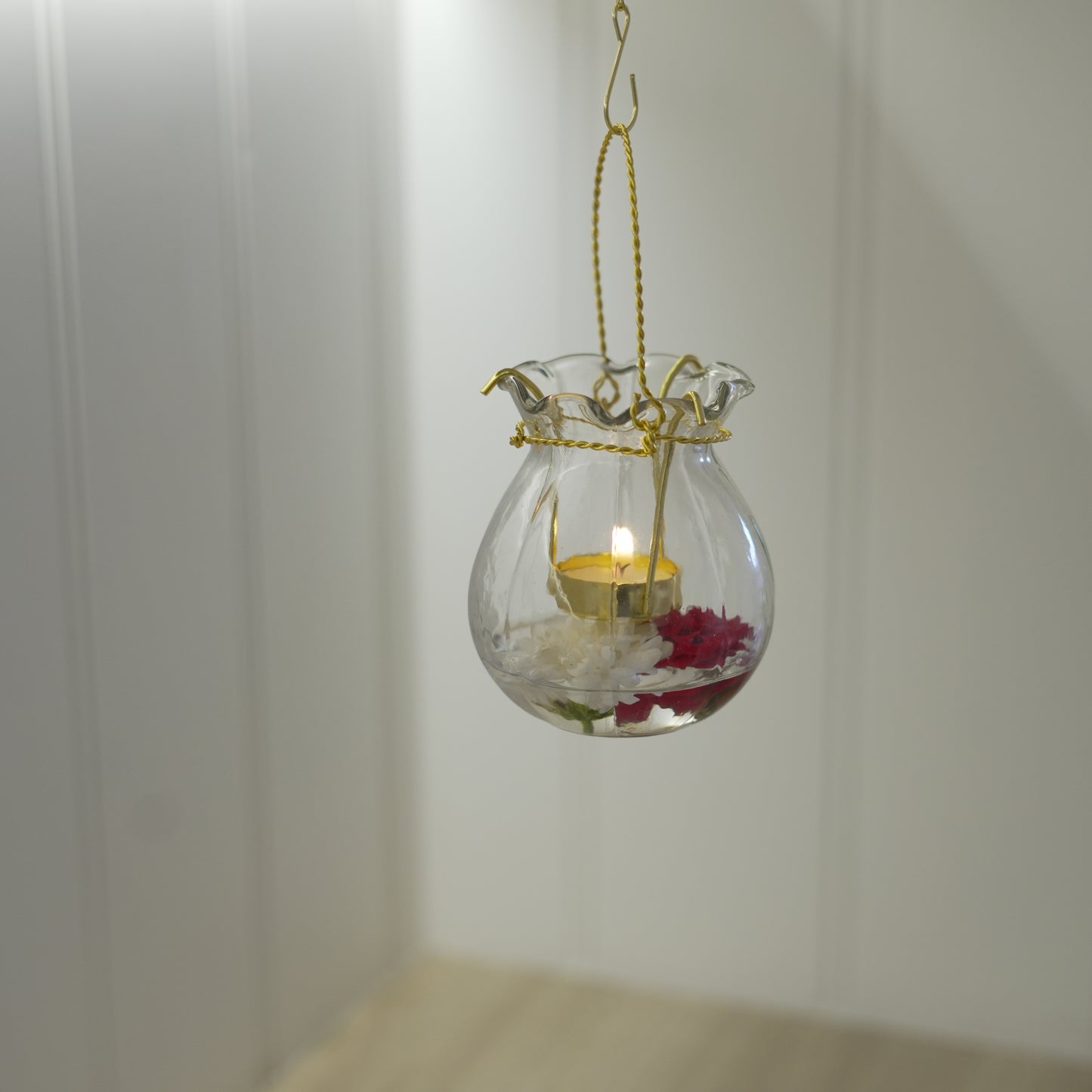 Hanging Tealight Candle Holder Lantern with Glass Vase