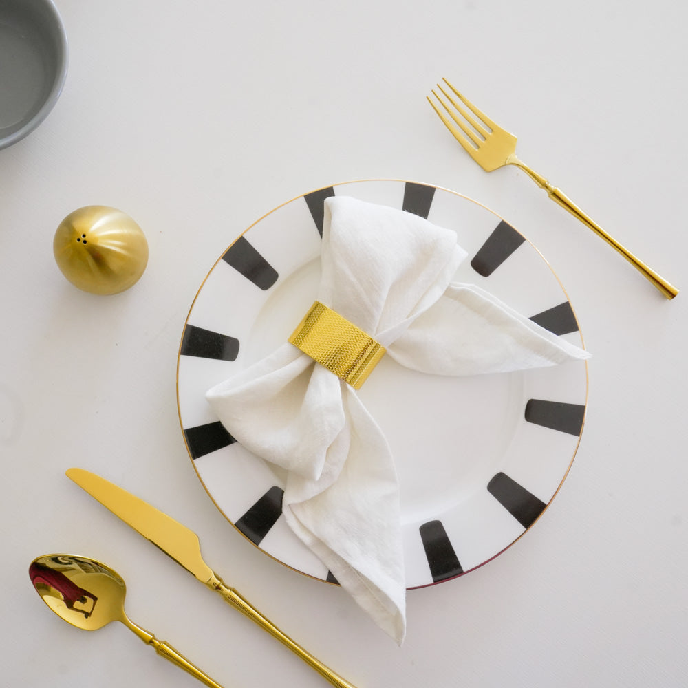 Napkin Rings Set – Gold Metal Band, (Set of 4/6/8) Perfect for Formal & Casual Dining