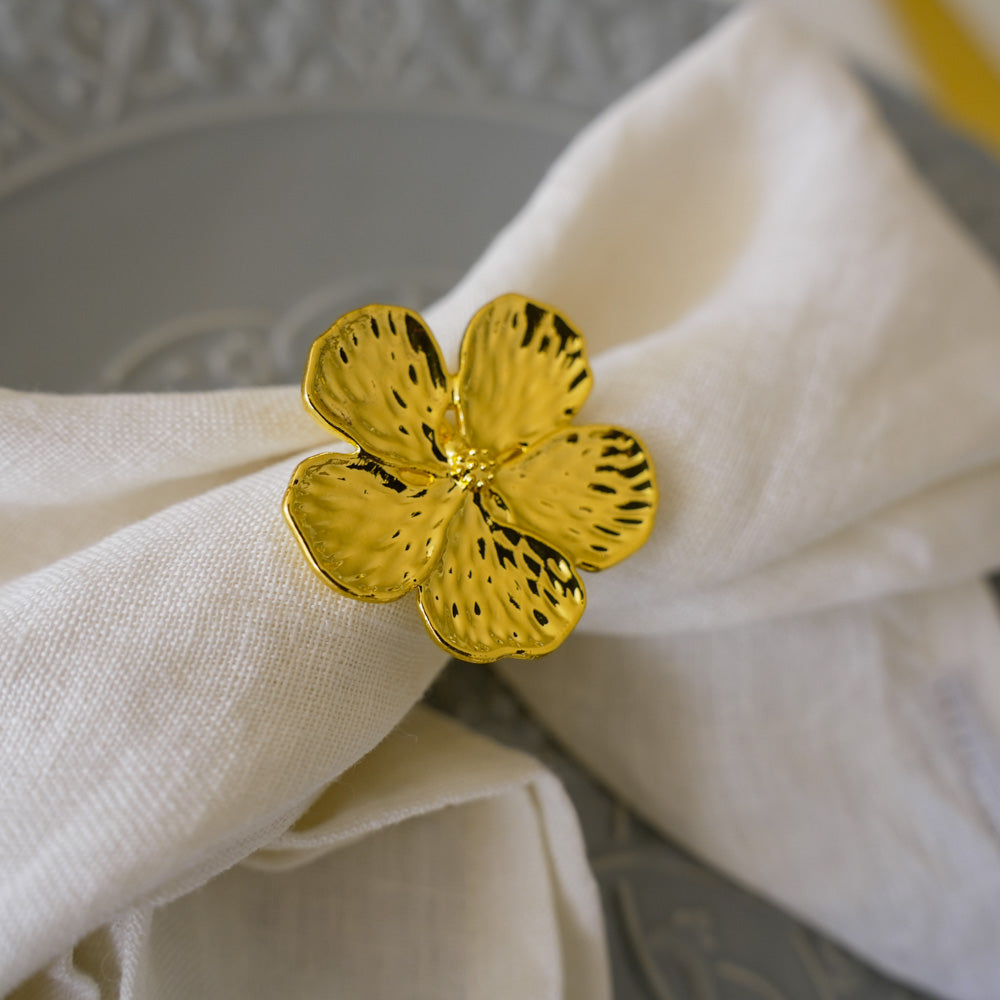 Gold Flower Napkin Rings – High-End Metal Finish, Perfect for Elegant Dining (Set of 4/6/8)