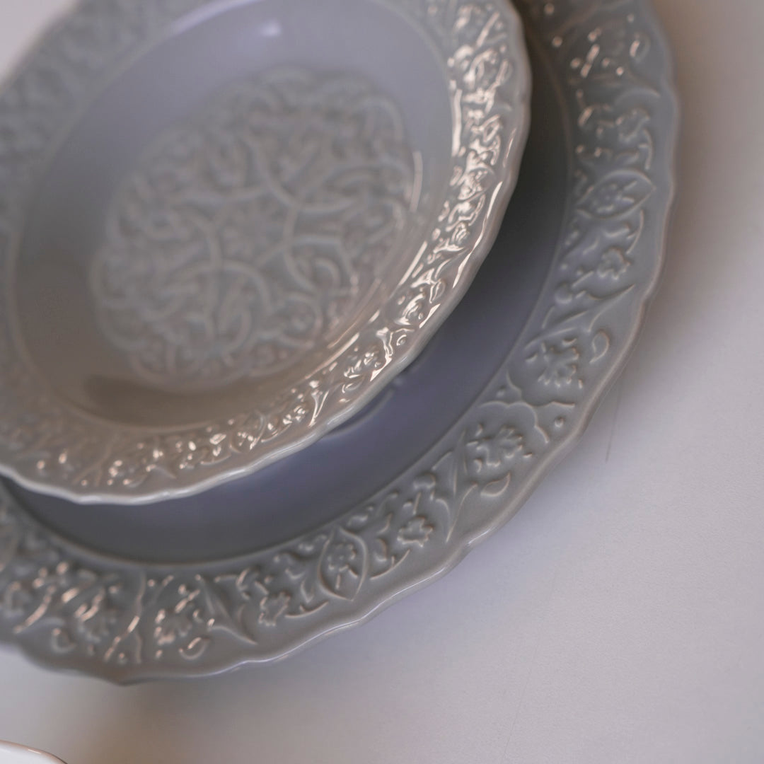 Luxury Ceramic Dinner Set of 28 Pieces for 6 people | Embossed & Victorian Design