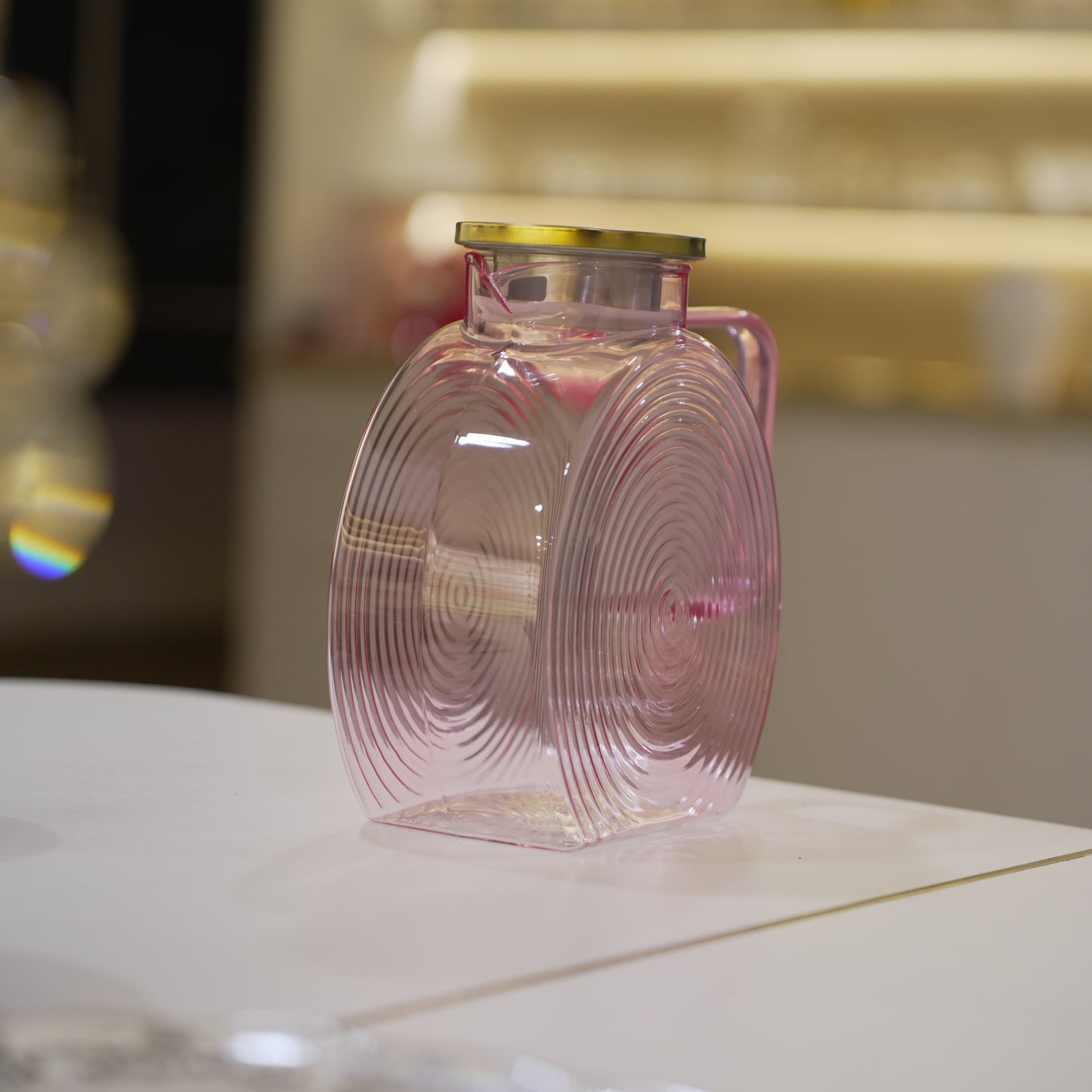 Borosilicate Glass Water Jug with Gold Lid – 2500 ml | Pink
