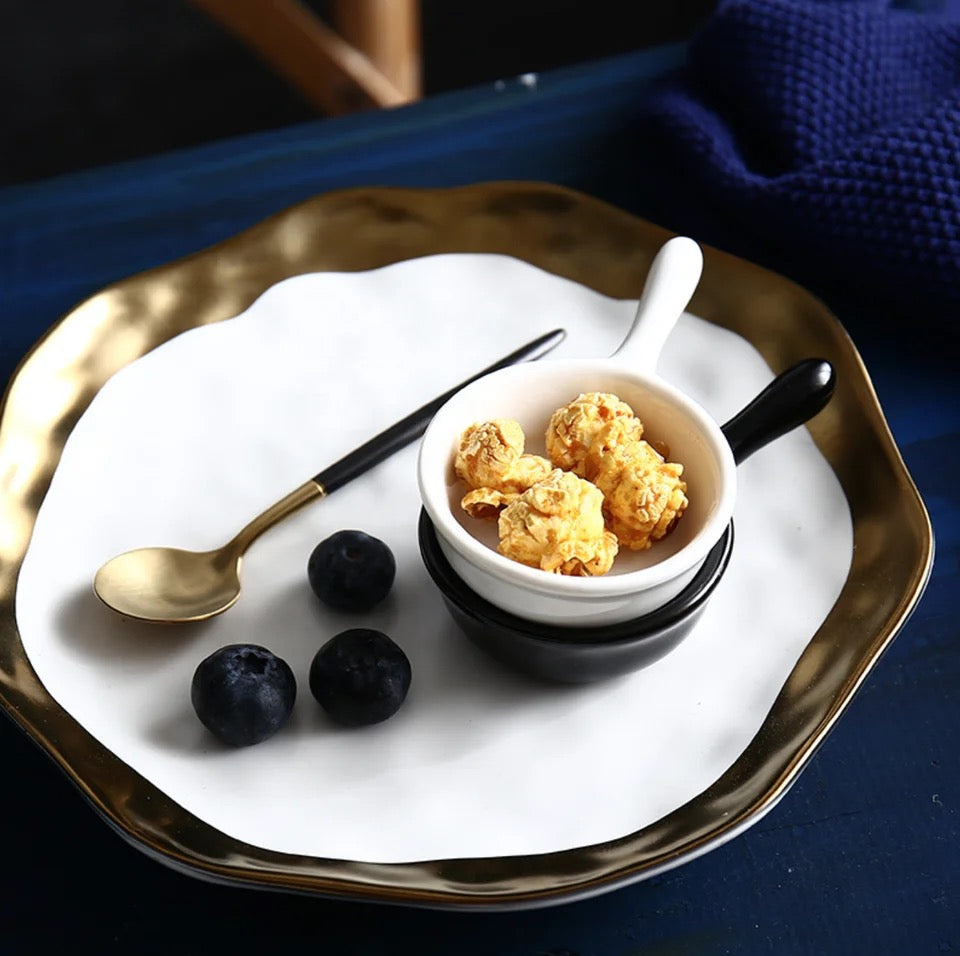 Set of 2 ceramic dip bowls in black and white – elegant serving bowls