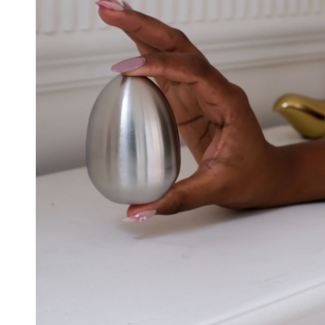 Luxury tabletop seasoning shakers with minimalist contemporary design.