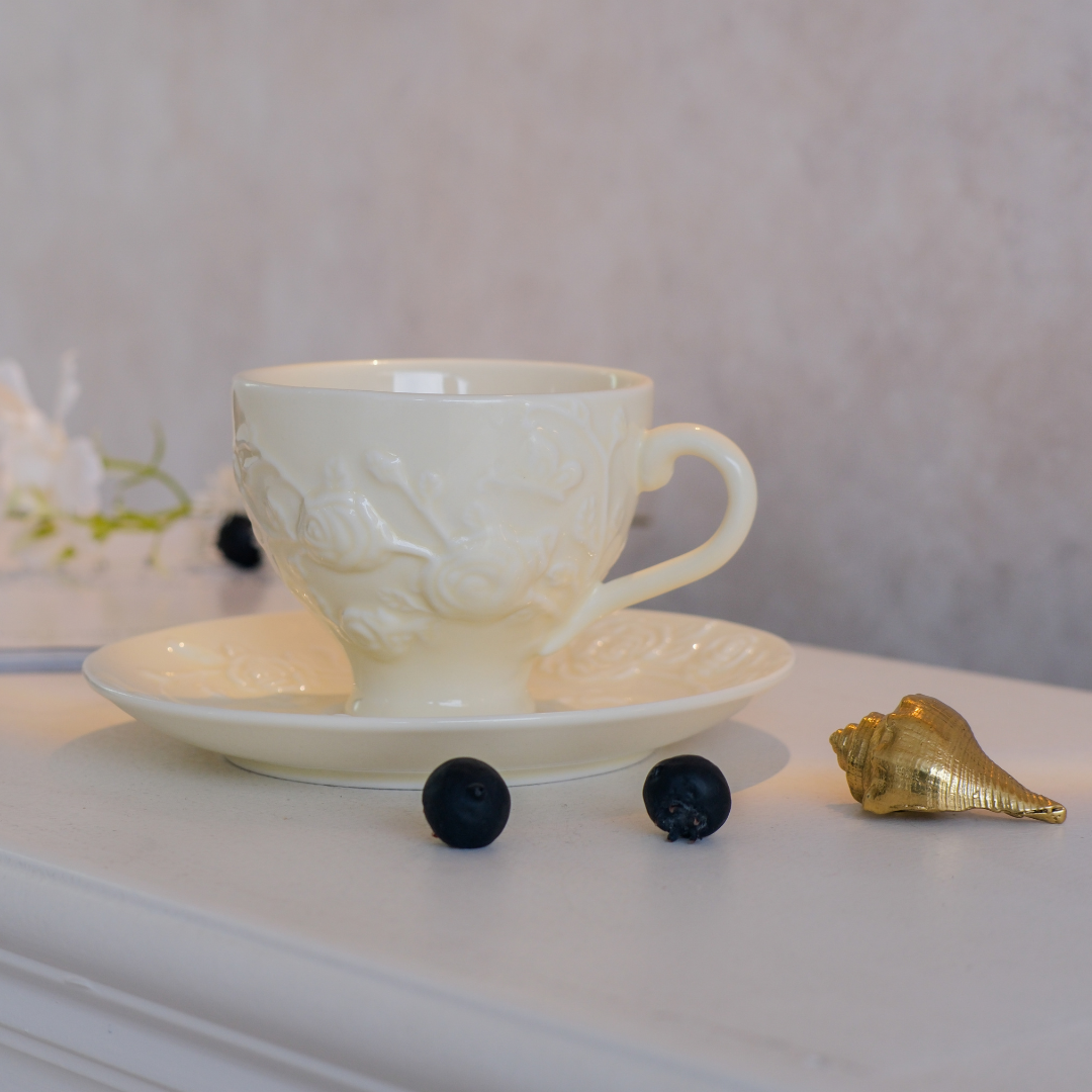 Embossed Carving Cup