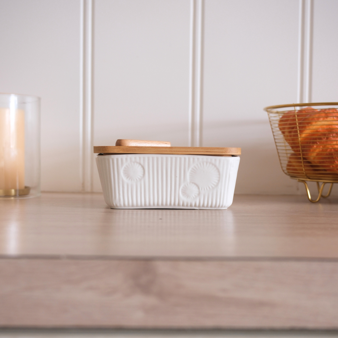 Butter dish with embossed design