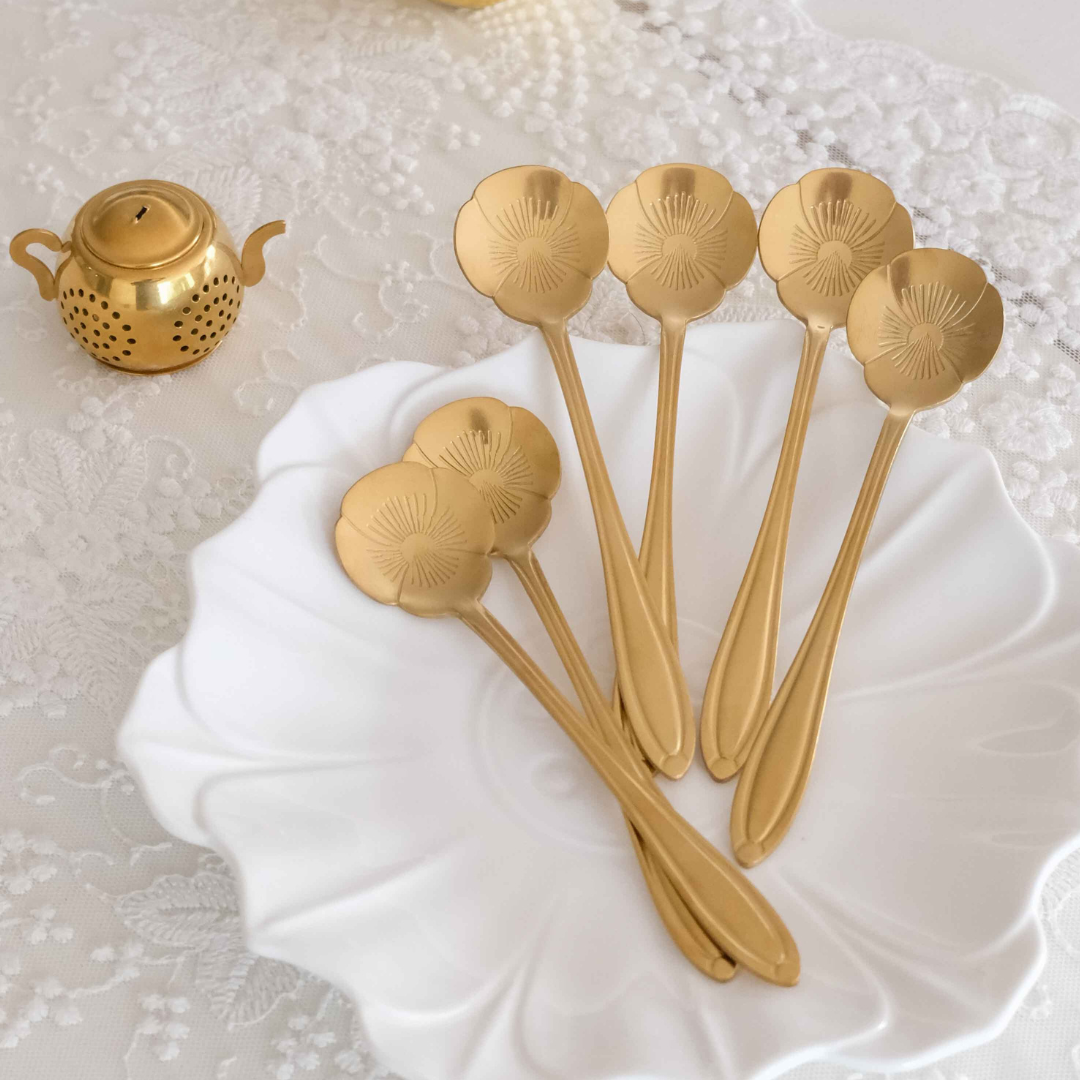 Luxury floral coffee spoon with polished gold finish