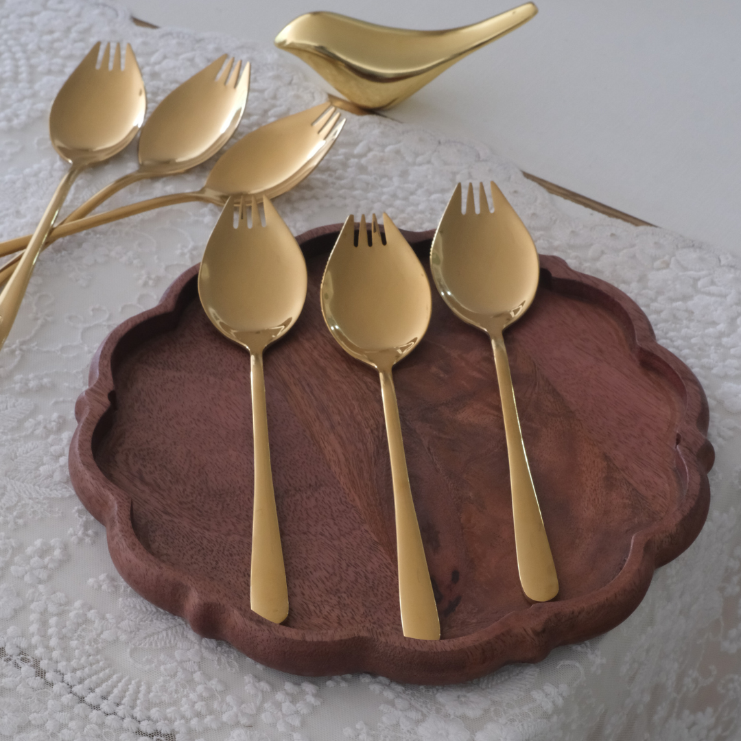 Stylish gold dessert sporks crafted from premium stainless steel with mirror finish.