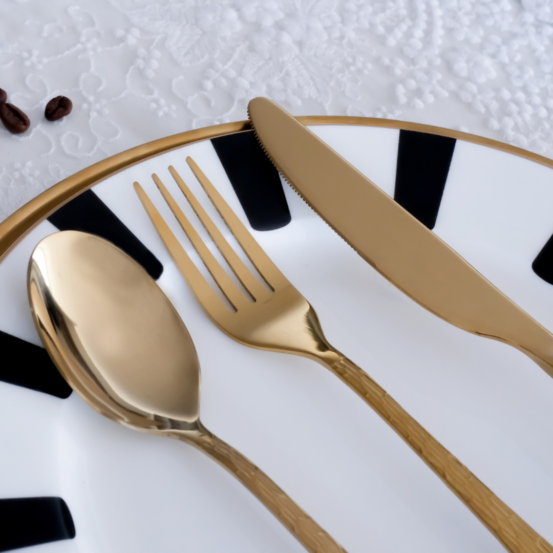 Textured Cutlery set close up
