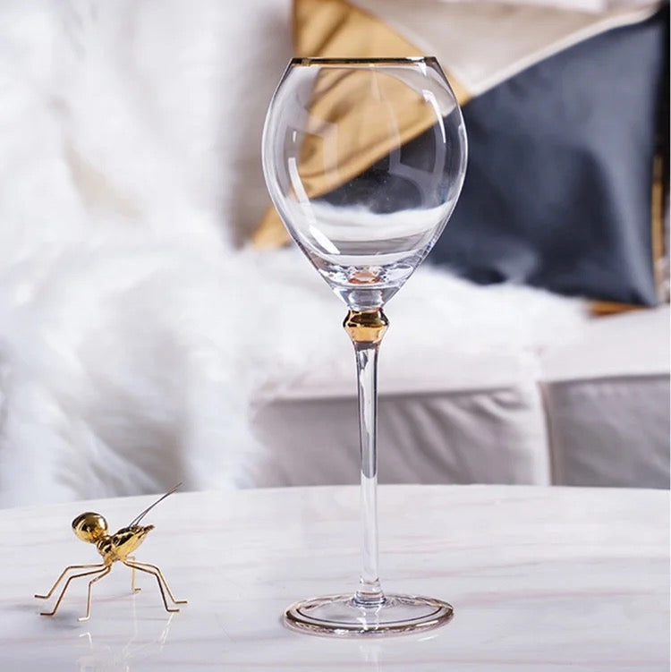 Premium Set of 2 Wine Glasses with Gold Accents - 420ml