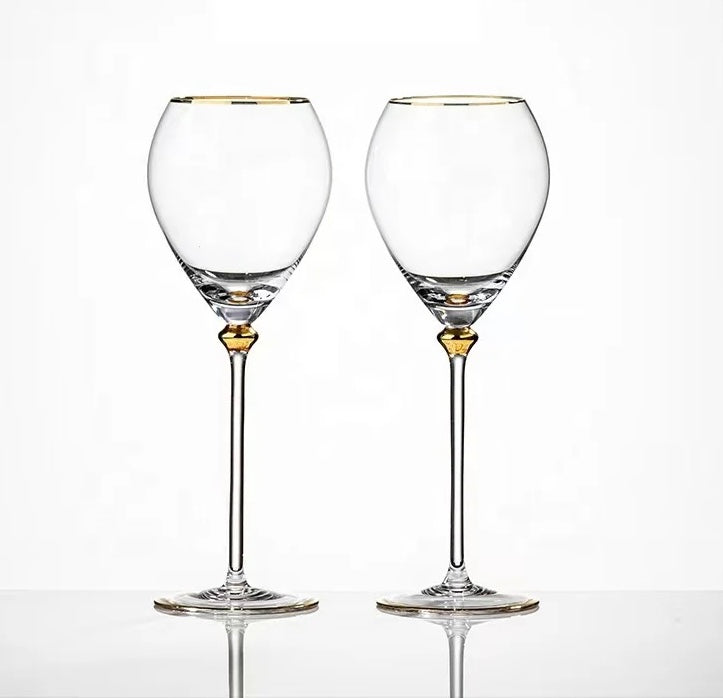 Premium Set of 2 Wine Glasses with Gold Accents - 420ml