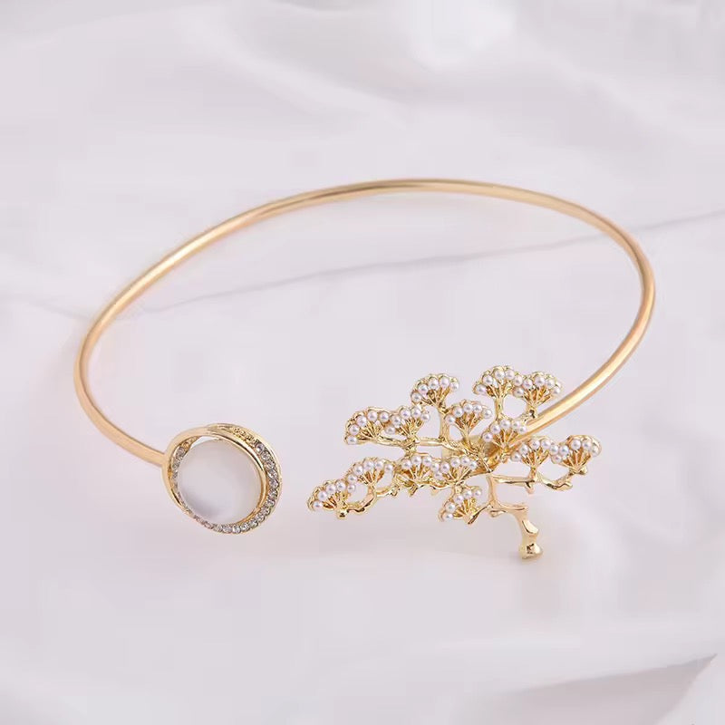 Luxury Gold Curtain Ring Tieback - Tree Design