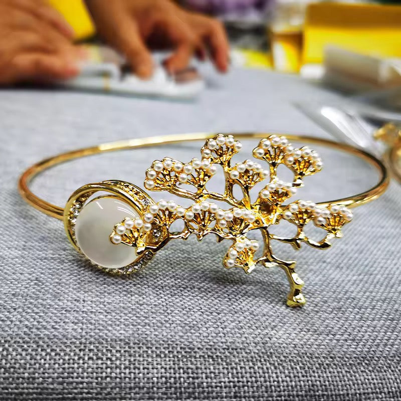 Luxury Gold Curtain Ring Tieback - Tree Design