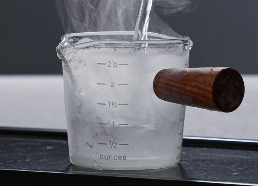 Borosilicate Glass Measurer with Wooden Handle (70ml)