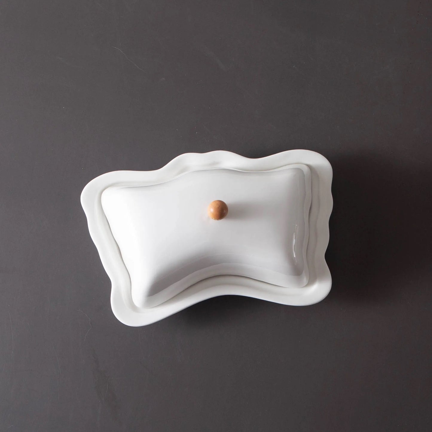 Butterfly-Inspired Porcelain Butter Dish with Detachable Wooden Base