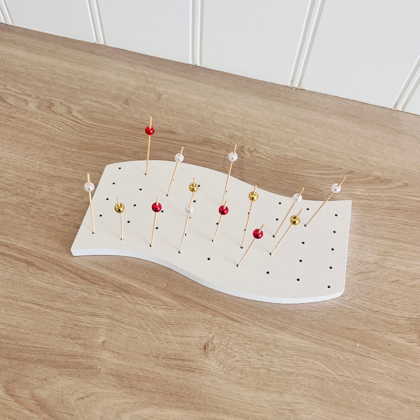 White Skewer Board with 50 Picks