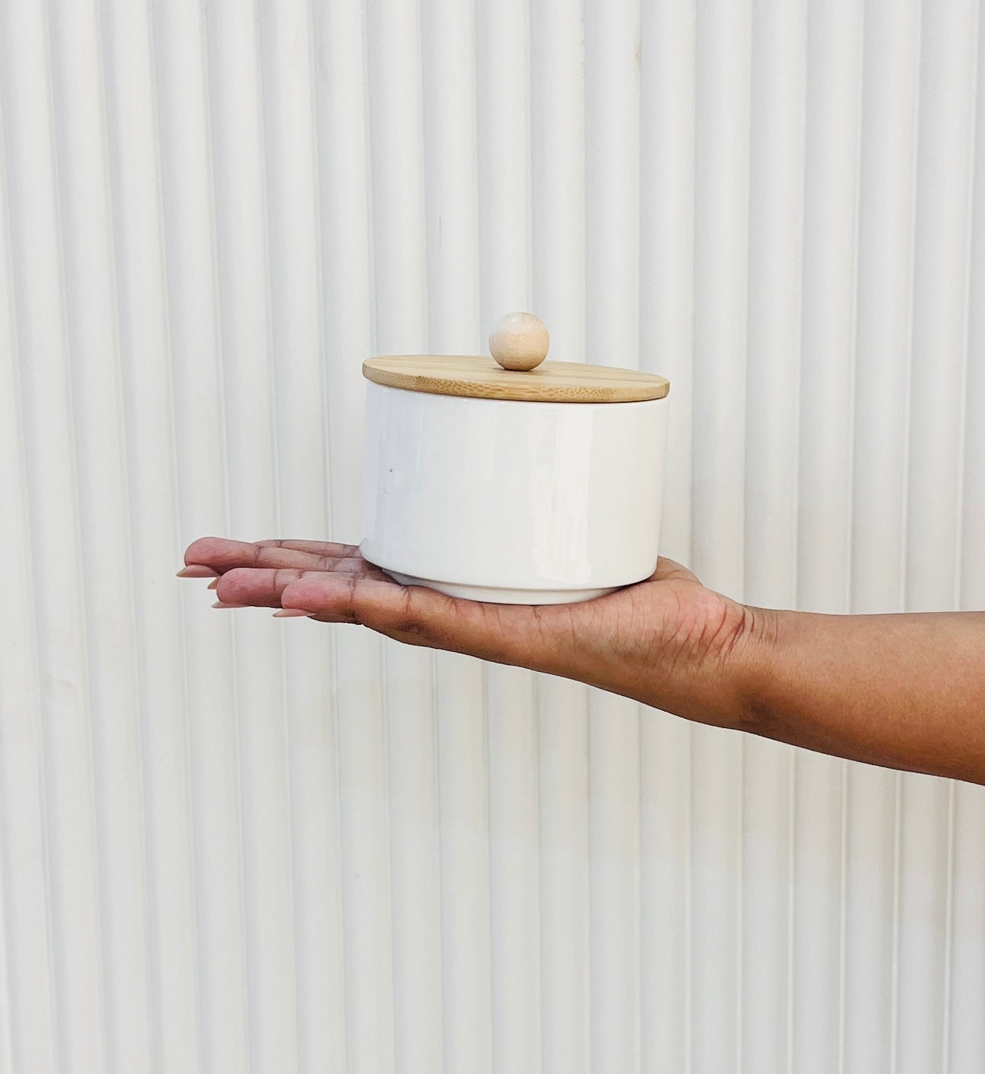Luxury ceramic jar for nuts, dry fruits, condiments – Whites & Pastels