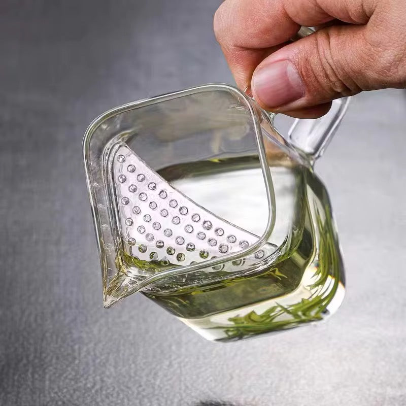 Glass Cup with Strainer | Built-In Filter & Spout | 400 ml