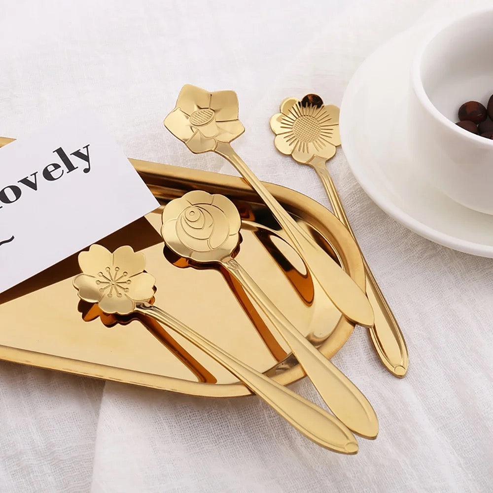 Set of 8 Gold Flower Dessert Spoons