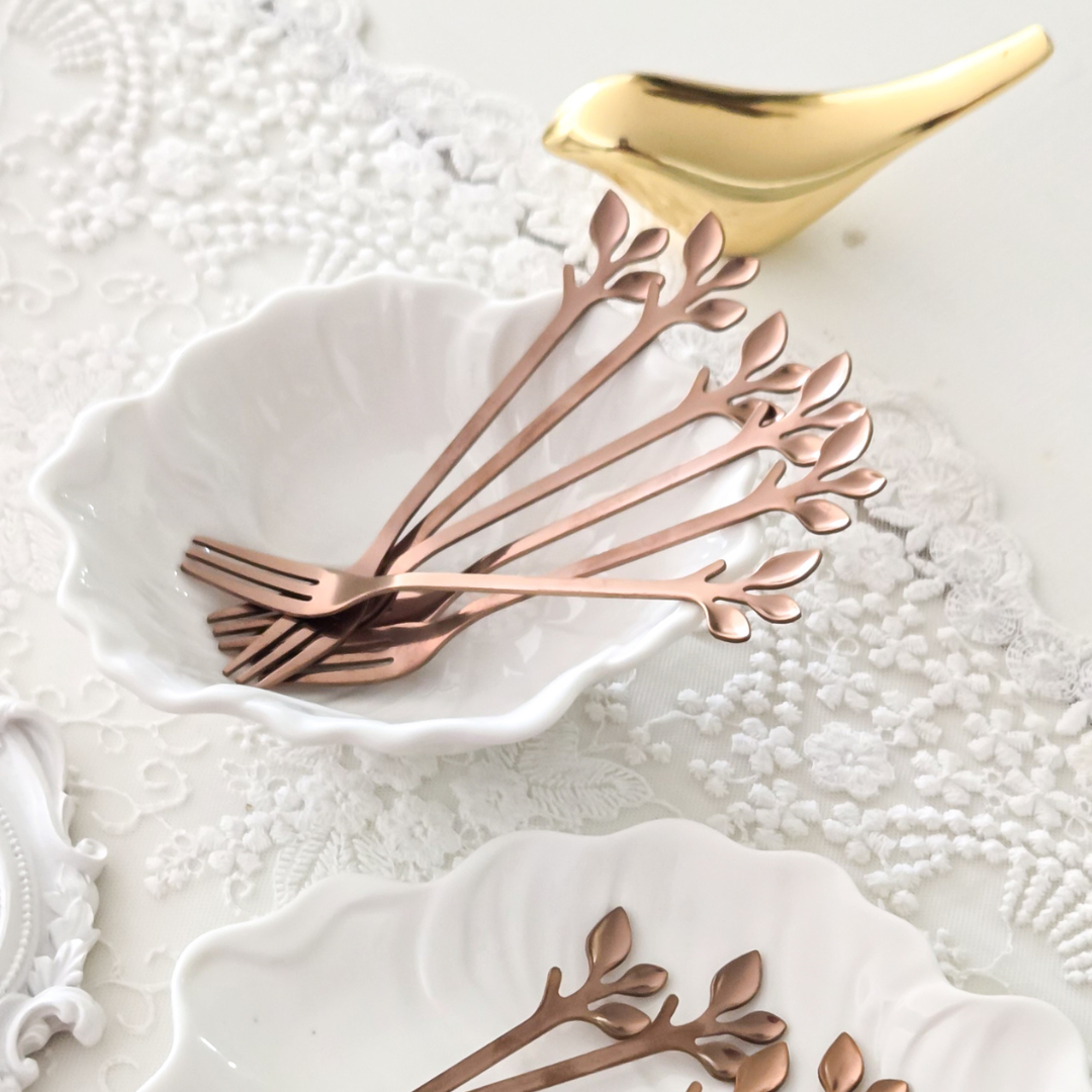 Contemporary leaf pattern dessert forks for modern tableware collections