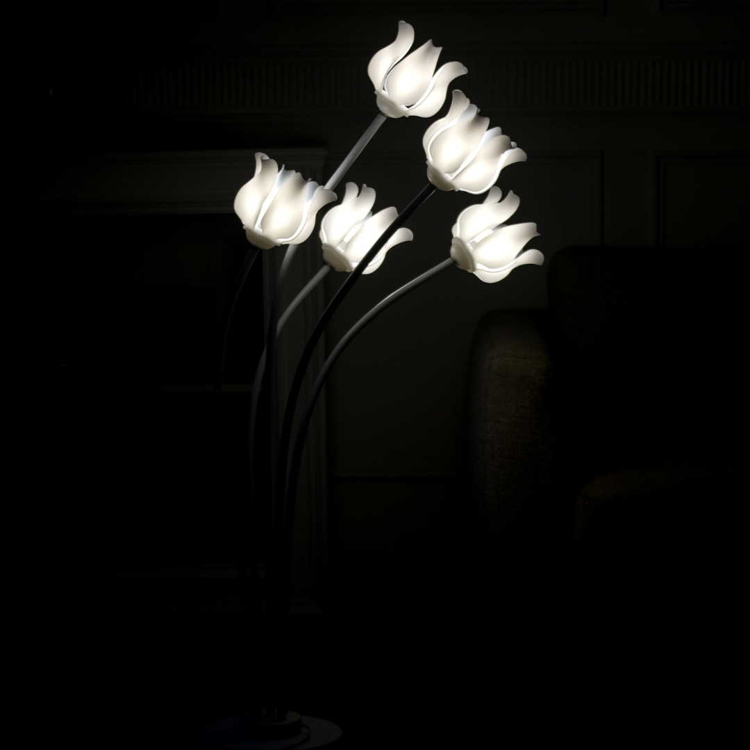 Floor Lamp | White Lotus with flexible stems | Warm Light | 5 Feet