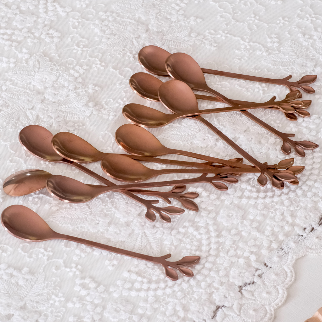 Elegant Rosegold leaf tea spoons crafted from food-grade stainless steel for coffee, desserts and espresso.