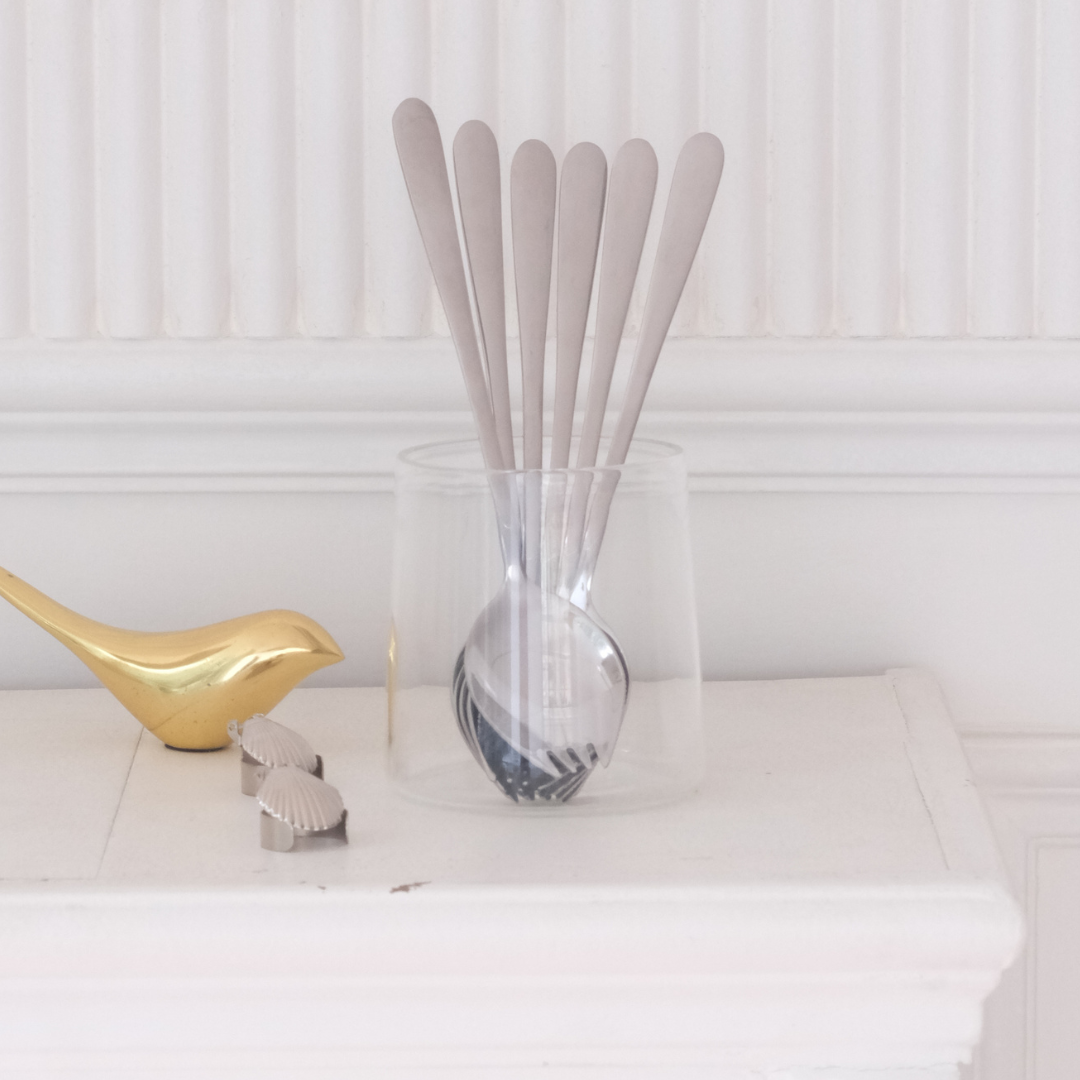 Premium gold salad spork suitable for fruits, salads, desserts and everyday fine dining.