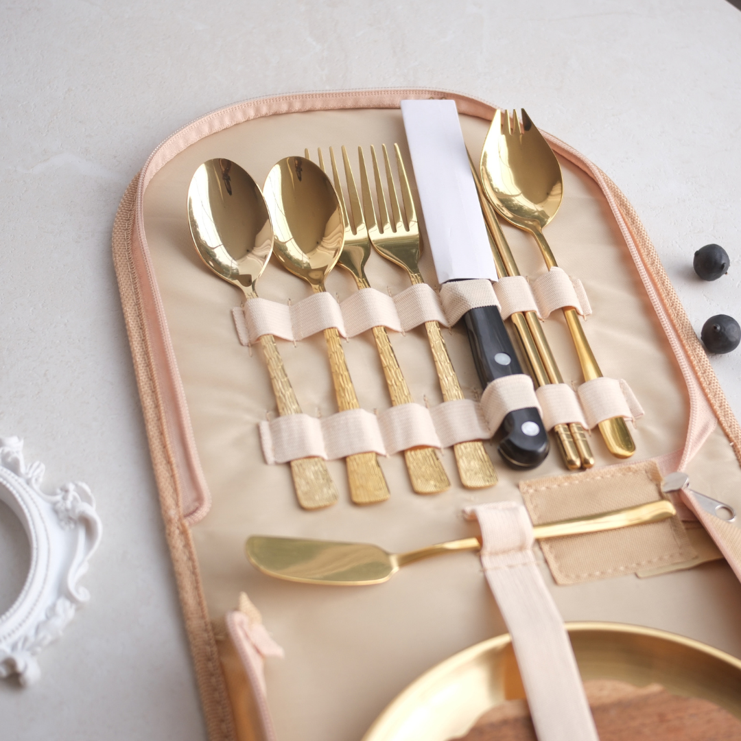 Luxury gold cutlery set for cutting veggies