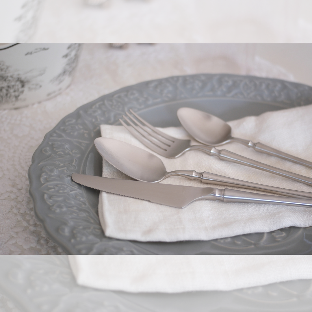 silver-cutlery-set-with-dessert-spoons-and-forks