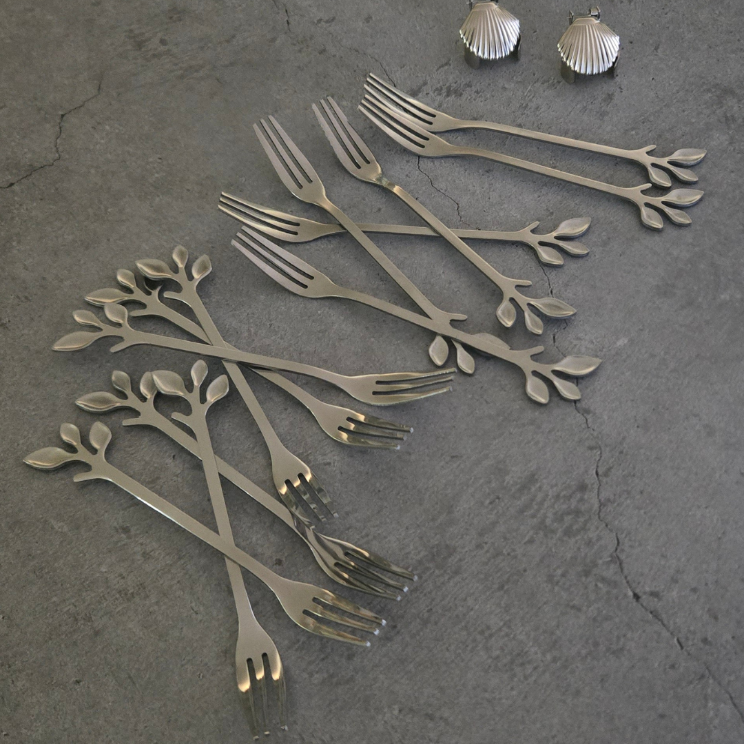 Luxury stainless steel dessert cutlery for elegant dining and gifting
