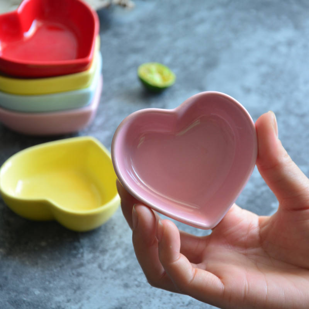 Whites & Pastels heart shaped mini serving bowl